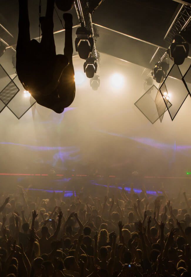 Watch now the official Aftermovie from Rauw op je dak 2013