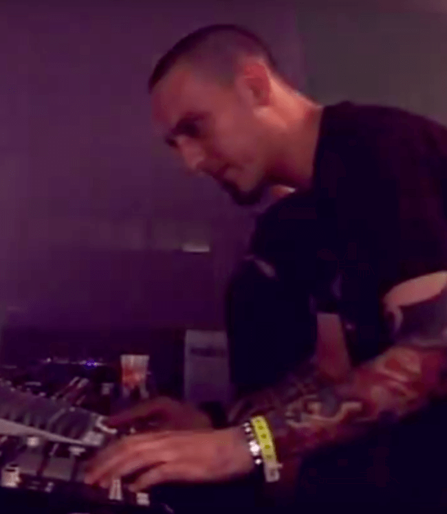 SYNDICATE 2007 review