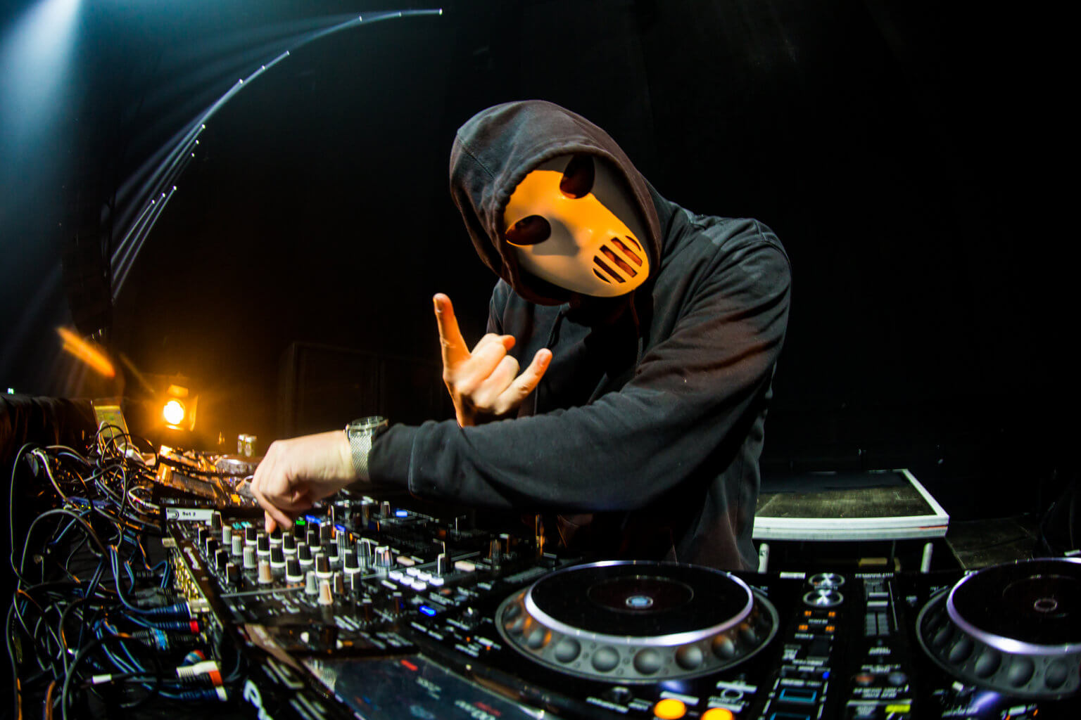Check out the full line-up for Angerfist – Diabolic Dice!