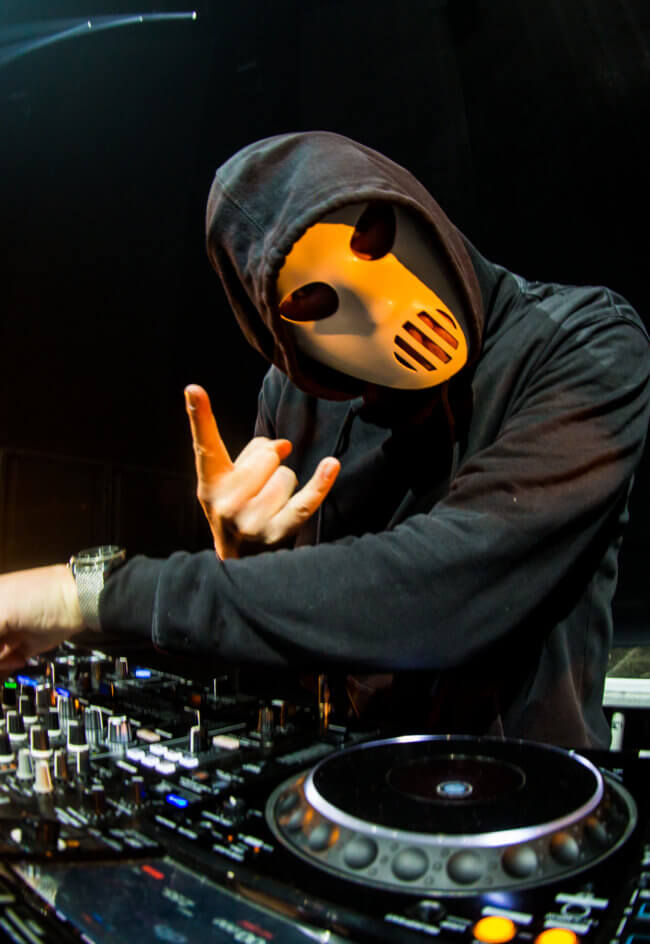 Check out the full line-up for Angerfist – Diabolic Dice!