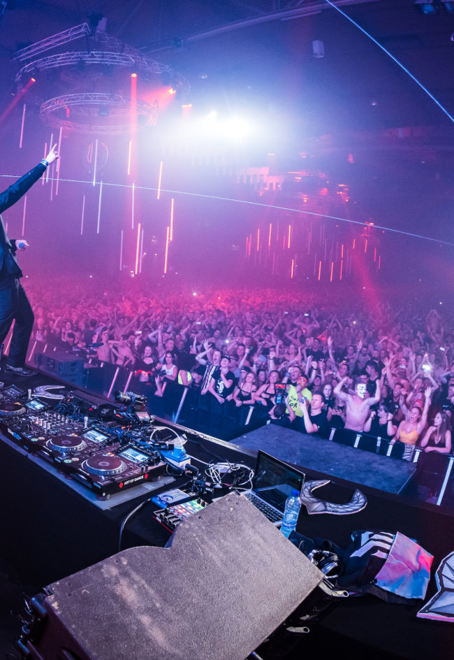 Gunz For Hire took vengeance at Supremacy 2019. Watch the liveset.