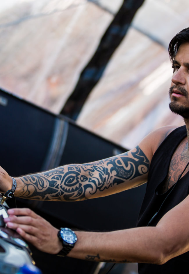 This is the Free Festival 2018 warm-up mix by Furyan!