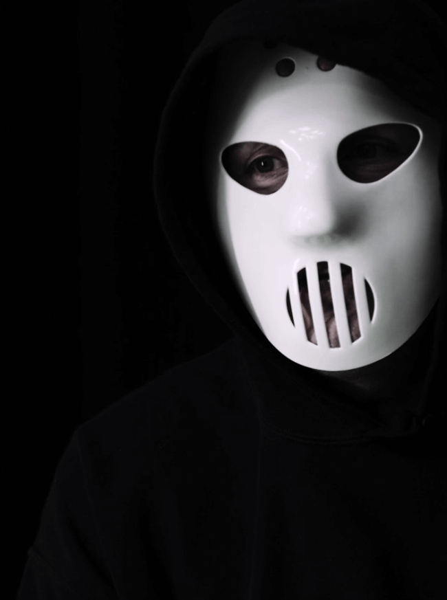 The artists tried out the Masters of Hardcore VR live experience