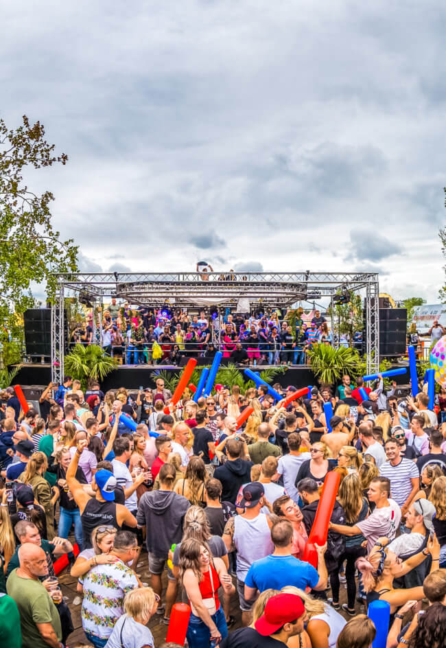 Complete your ticket order now!