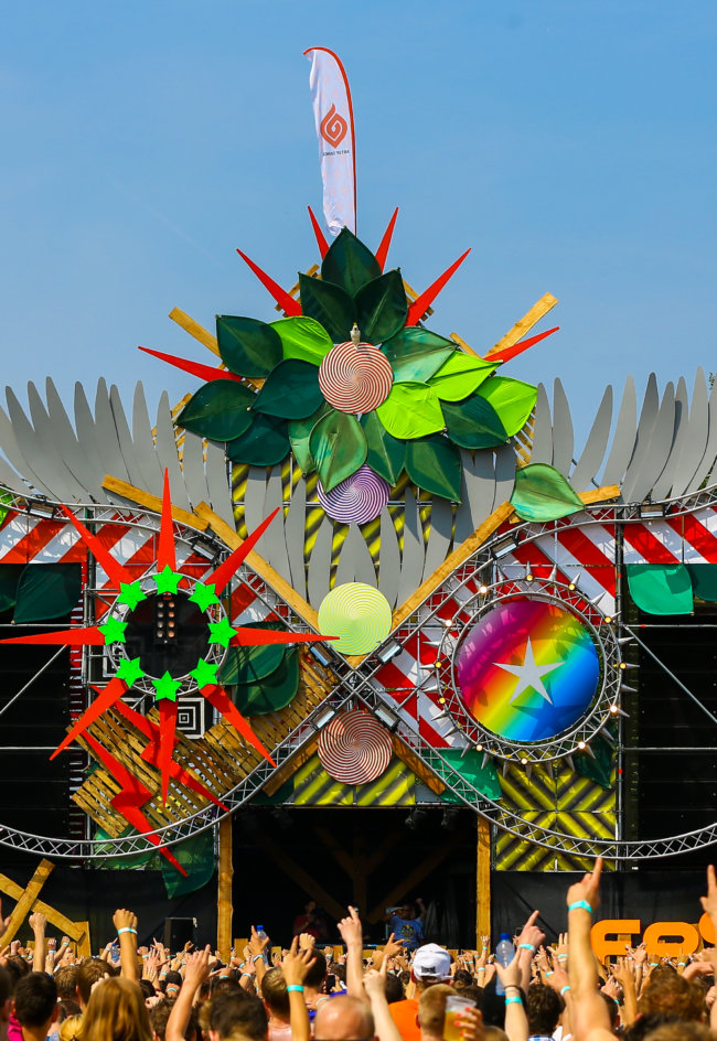 Free Festival – The Harder Styles 2013 aftermovie