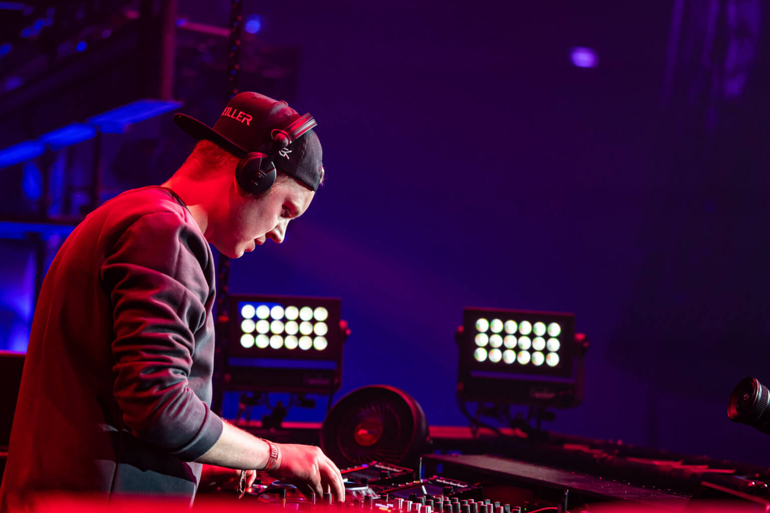 Bekijk Gridkiller zijn set op Masters of Hardcore