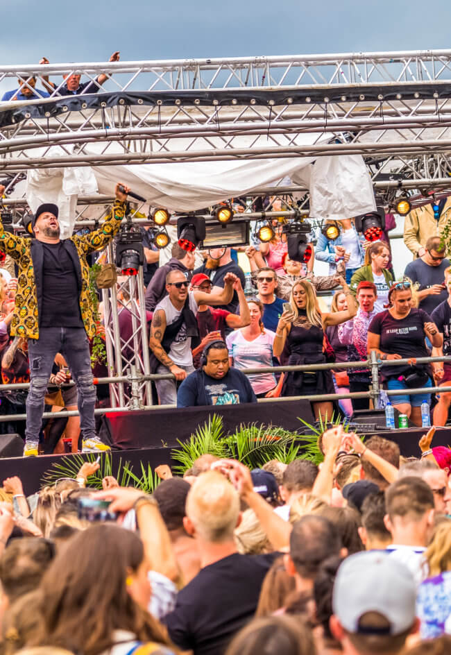 Dit is de officiële Free Festival 2022 Freestyle anthem van Bass-D!