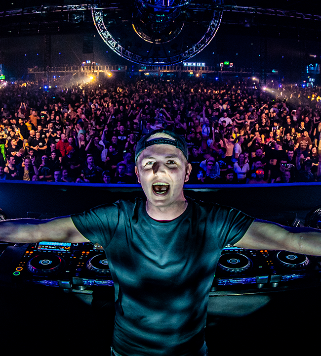 Witness GridKiller’s full live act ‘Off The Grid’ at Masters of Hardcore 2023 – Cosmic Conquest!