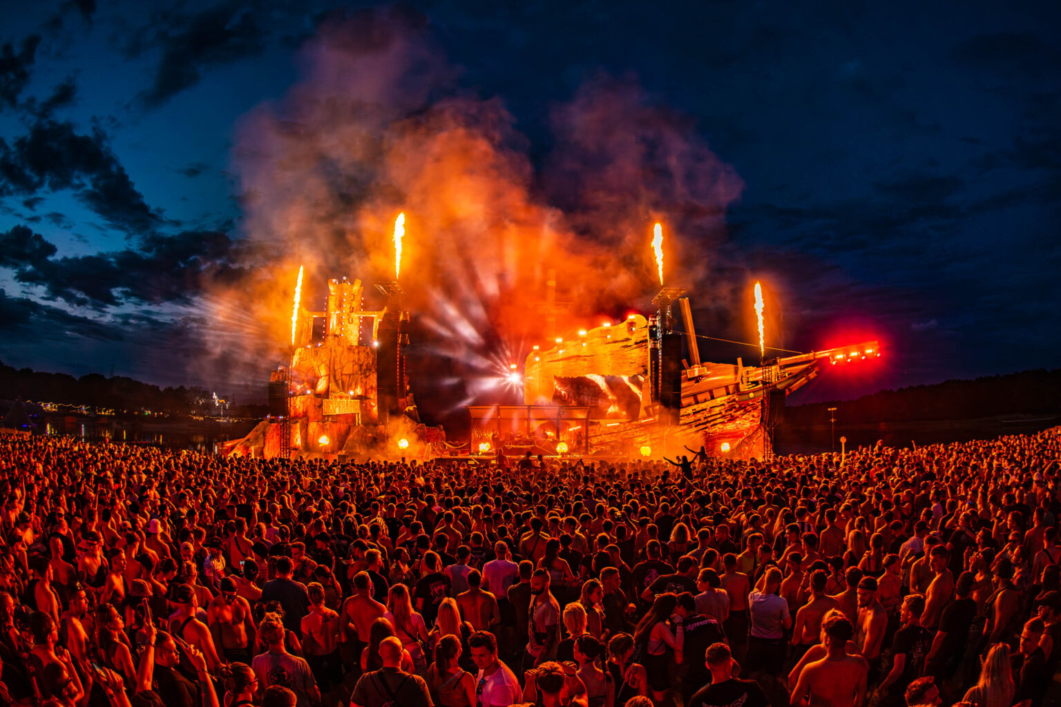 Check the full set of Barbaric Records at Dominator 2023 – Voyage of the Damned now!