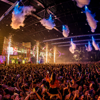 Photo album Supremacy 2023 – Raw Resurgence