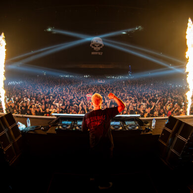Foto album Live For This: 10 years of Warface 2023