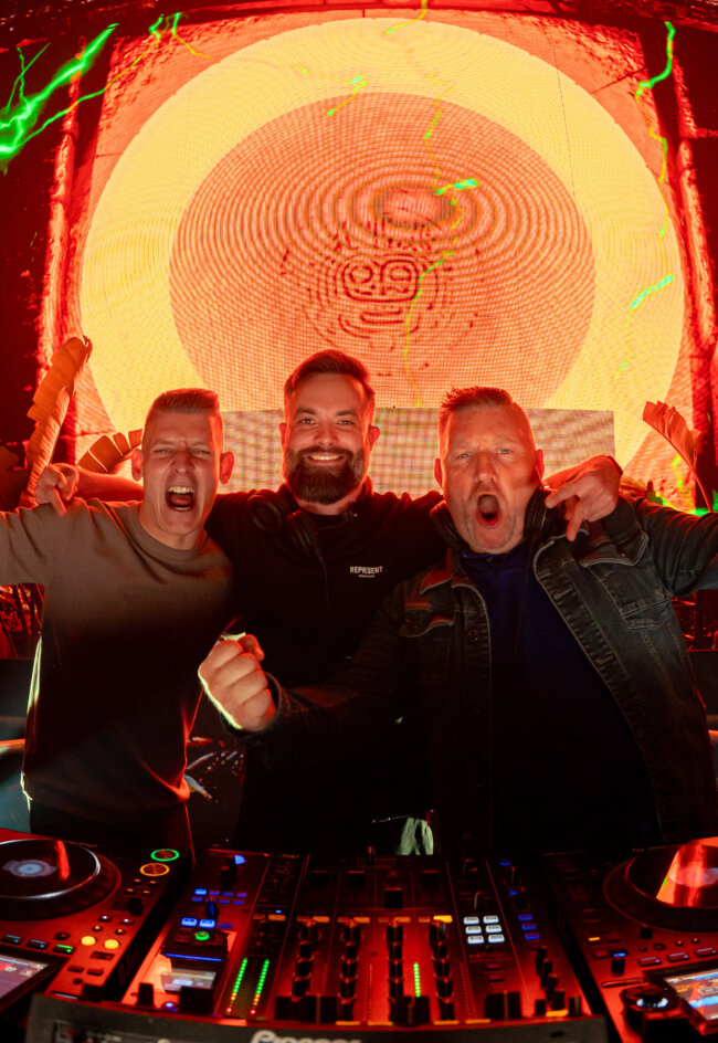 Partyraiser vs. Spitnoise vs. Barber at Masters of Hardcore 2025 – Temple of Resonance