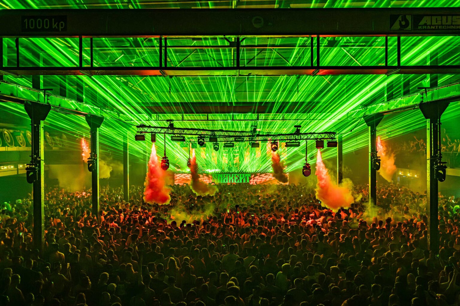 Snakepit returns to the night!